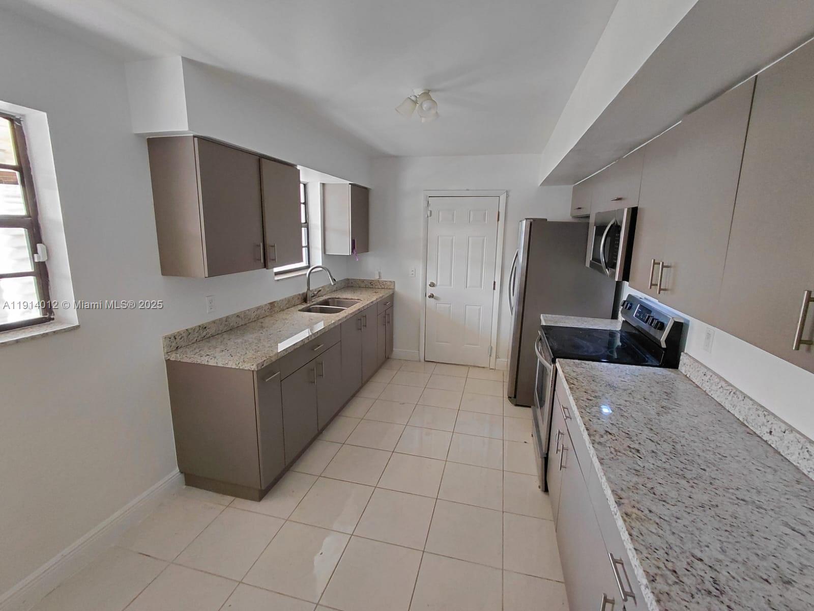 Scott Lake Manor Sec 6 - Residential