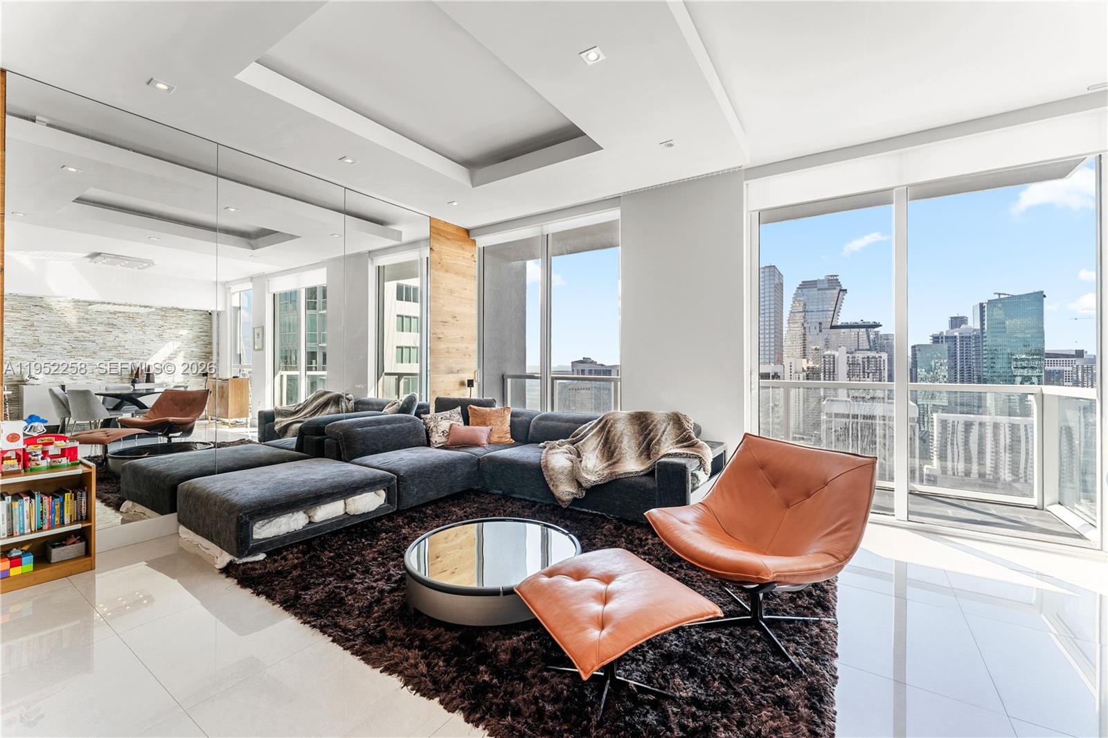 VIZCAYNE NORTH CONDO - Residential