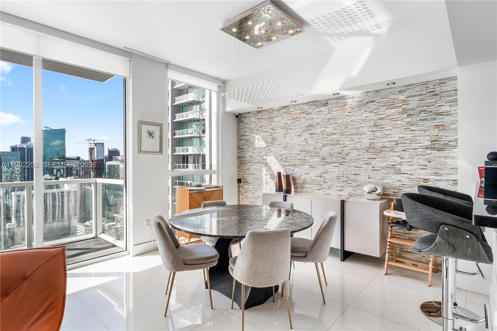 244 Biscayne Blvd 4407