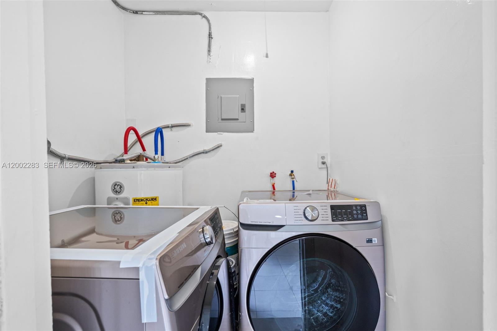 MAINLANDS OF TAMARAC LAKE - Residential