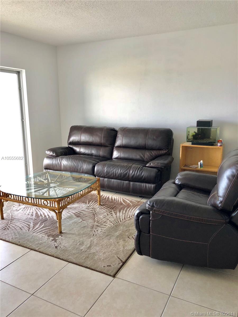 HILLCREST NO 21 CONDO - Residential