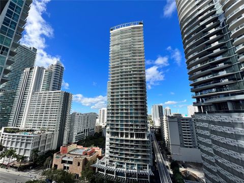 1050 Brickell Ave 1514 Miami FL 33131