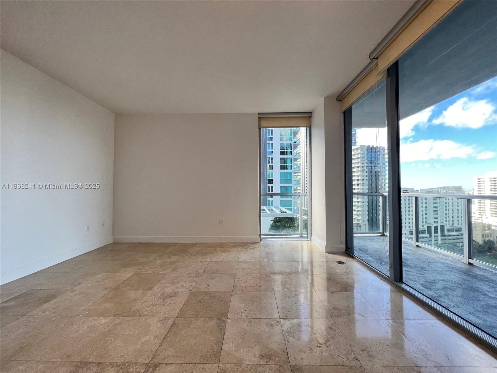 1050 Brickell Ave 1514