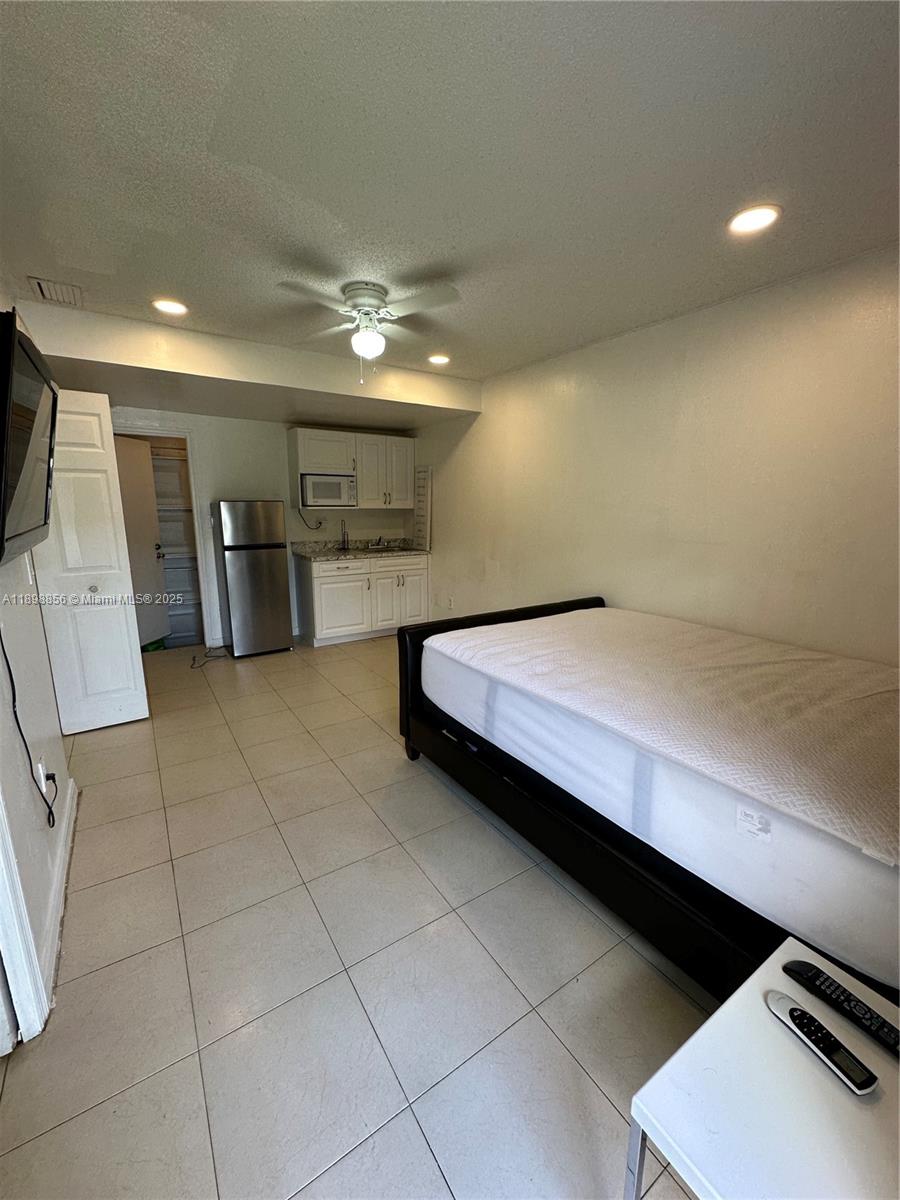 MILLERS SUNRISE ESTATES - Residential Lease