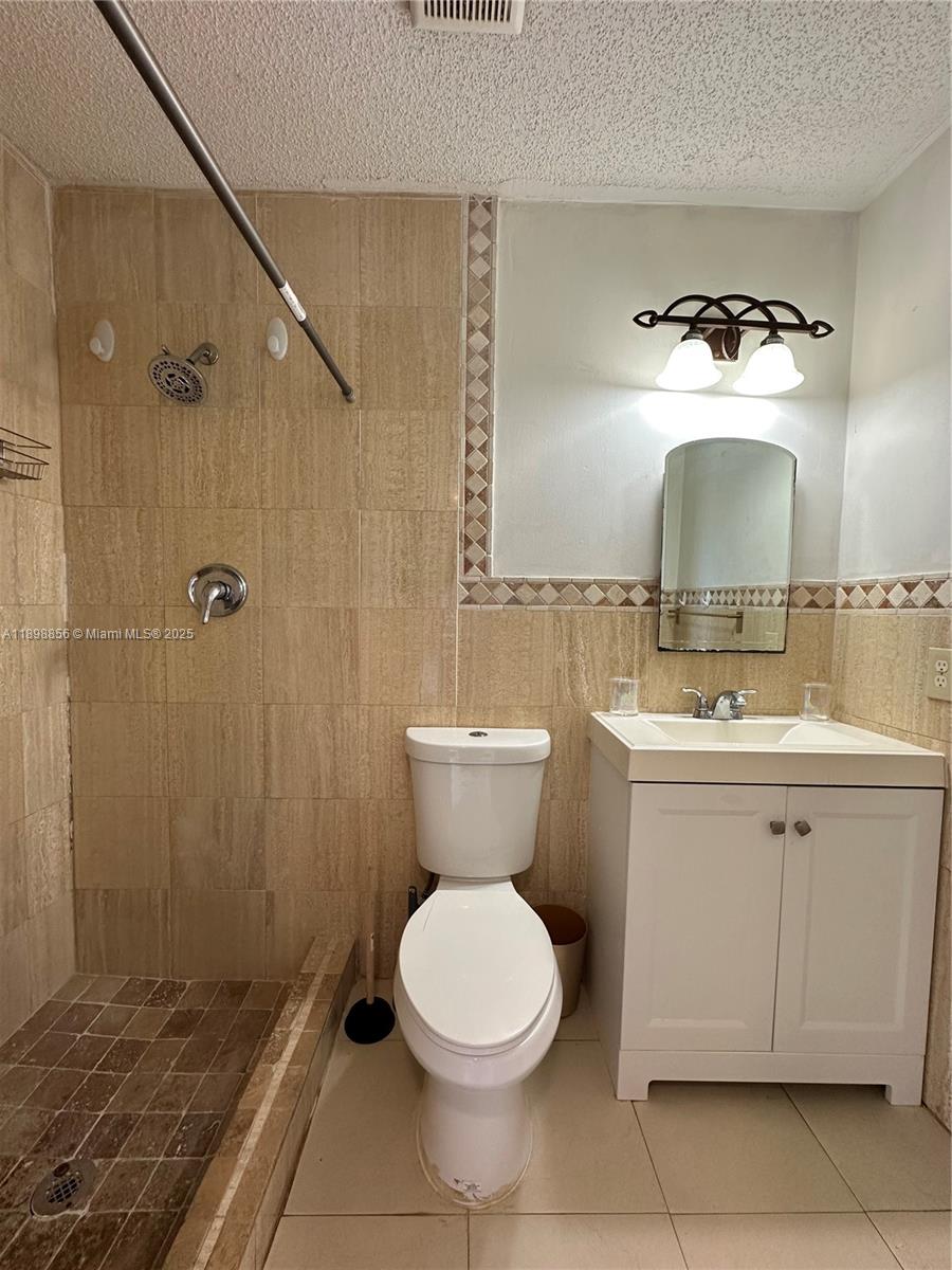 MILLERS SUNRISE ESTATES - Residential Lease