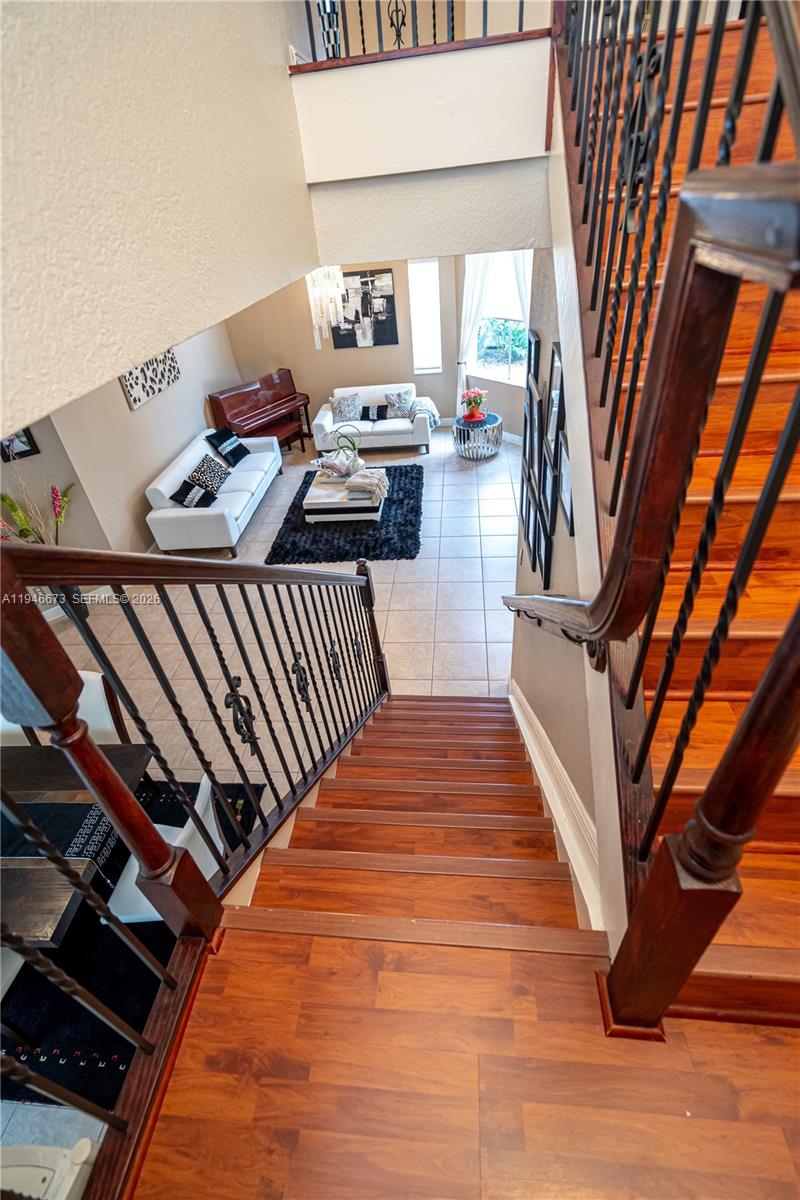 BELLAGIO AT VIZCAYA - Residential