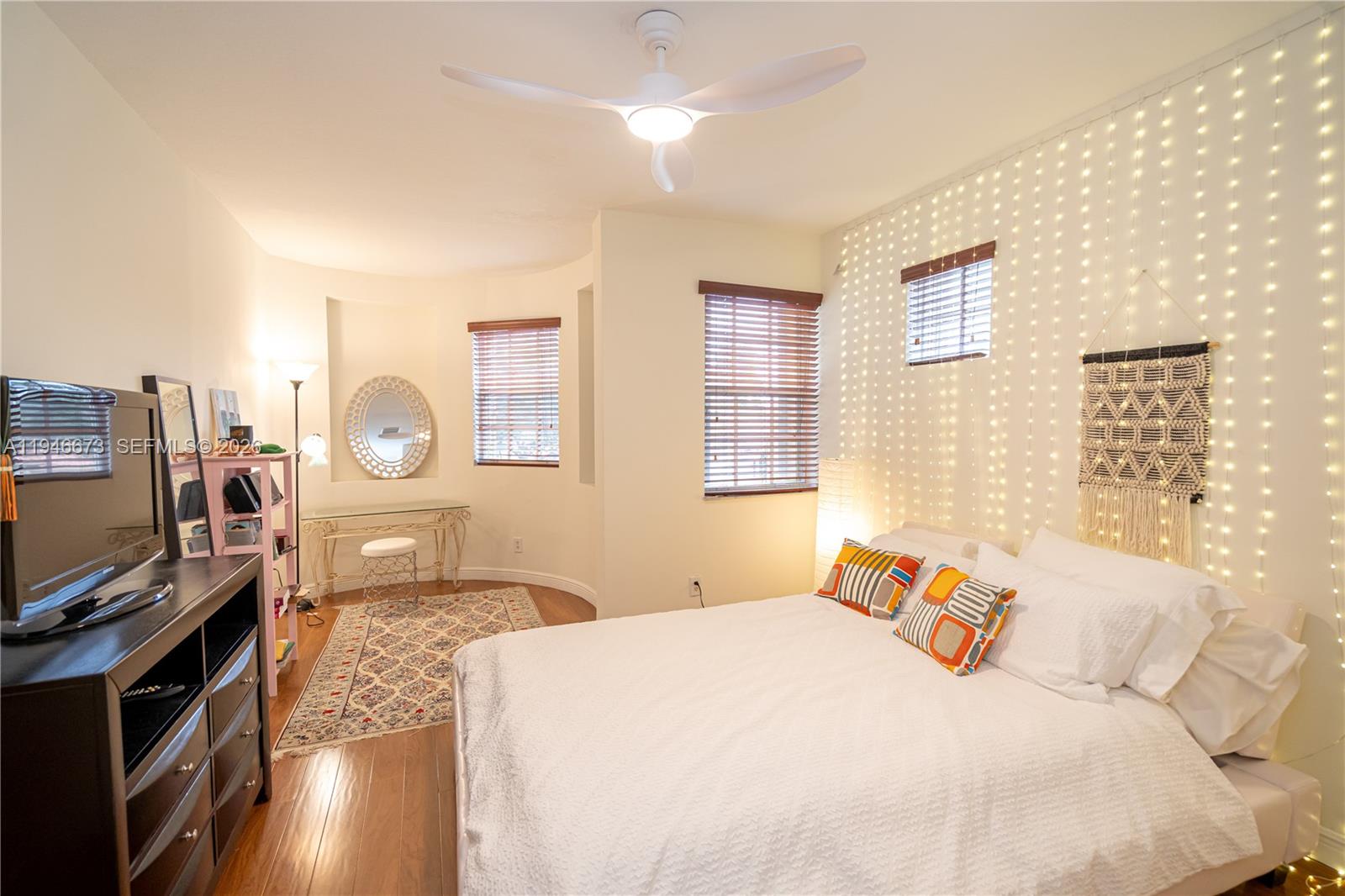 BELLAGIO AT VIZCAYA - Residential