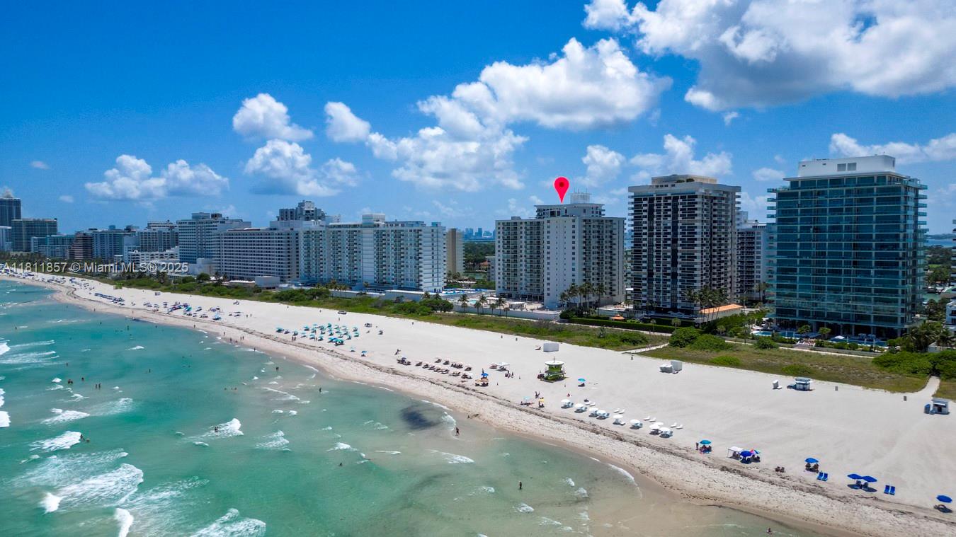 Property for Sale at 5701 Collins Ave 712, Miami Beach, Miami-Dade County, Florida - Bedrooms: 2 
Bathrooms: 2  - $699,000