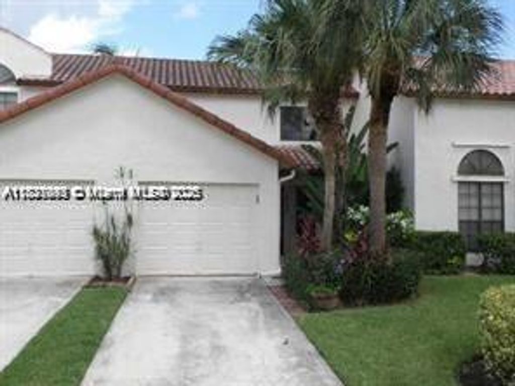 Photo of 10320 Windswept Pl #10320, Boca Raton, FL 33498 (MLS # A11831092)