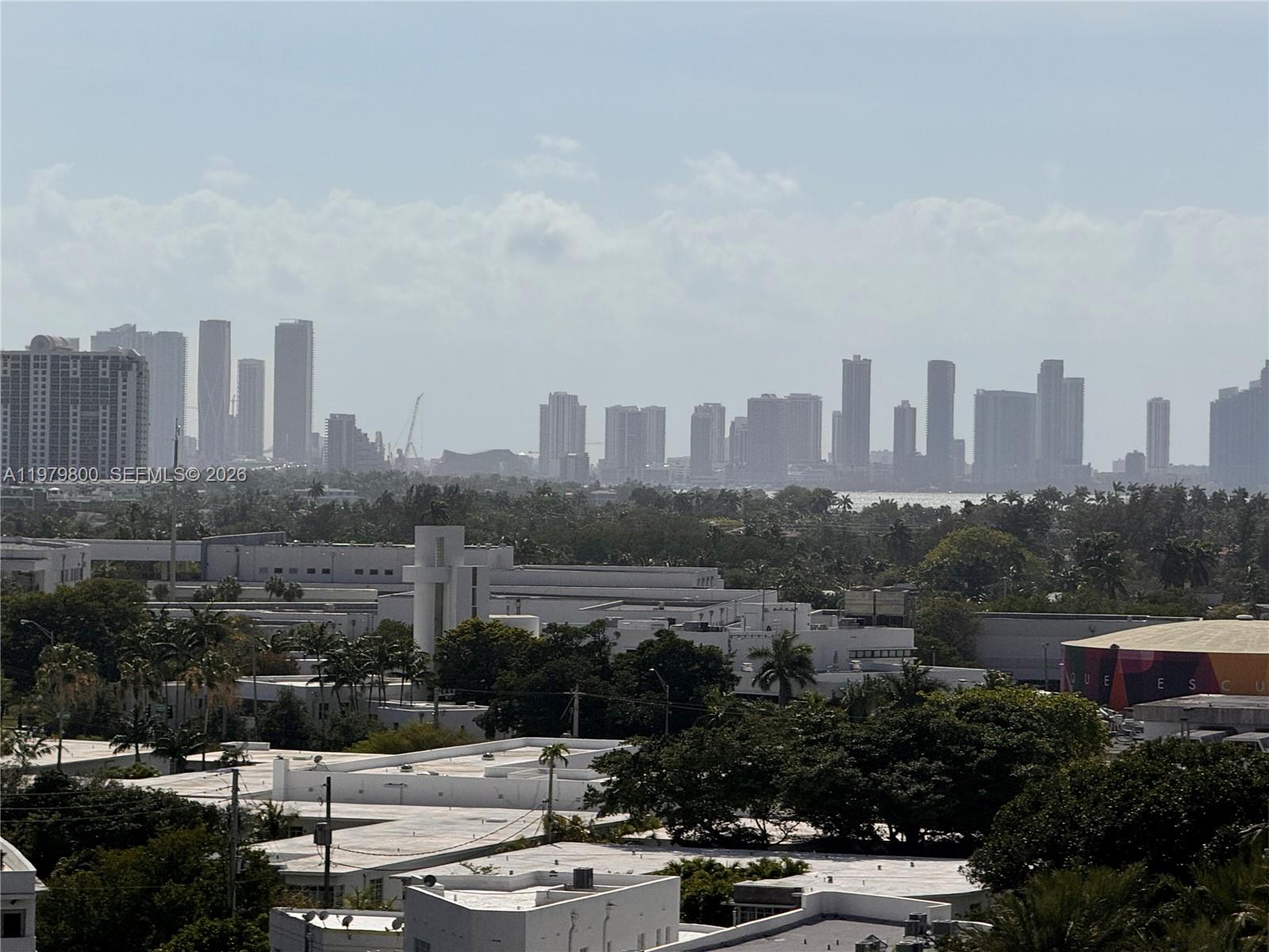 THE ROYAL CLUB CONDO - Residential Lease