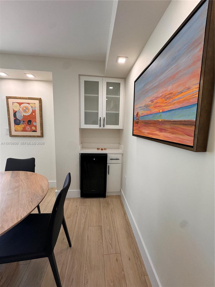 THE ROYAL CLUB CONDO - Residential Lease