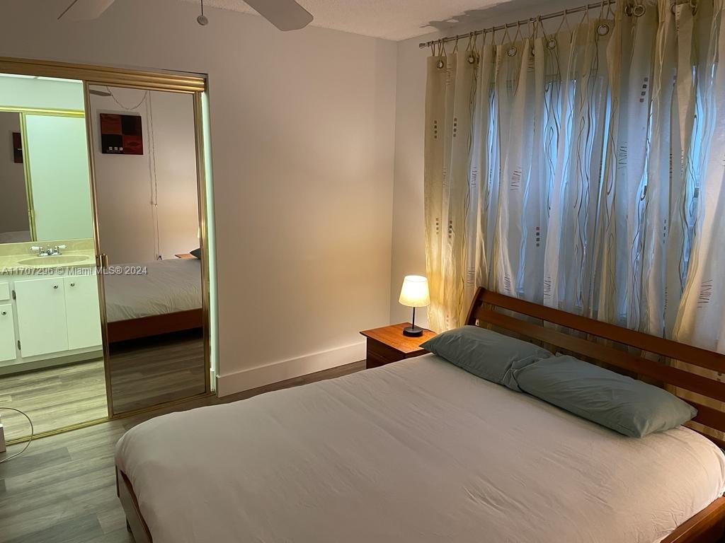 ISLE OF SANDALFOOT CONDO - Residential Lease