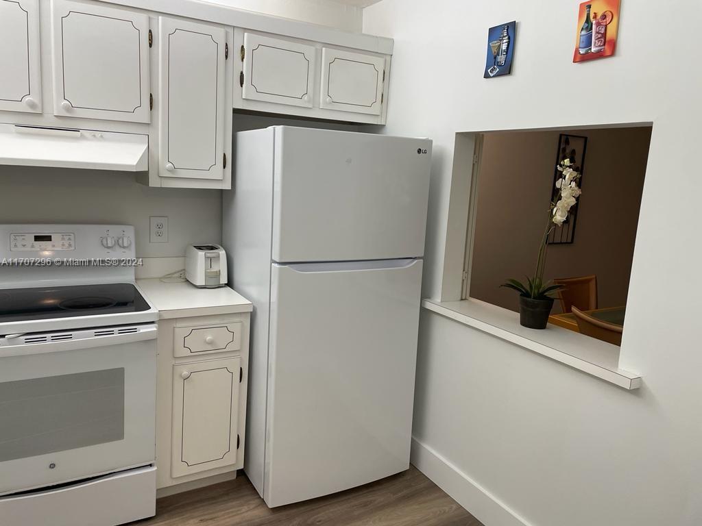 ISLE OF SANDALFOOT CONDO - Residential Lease