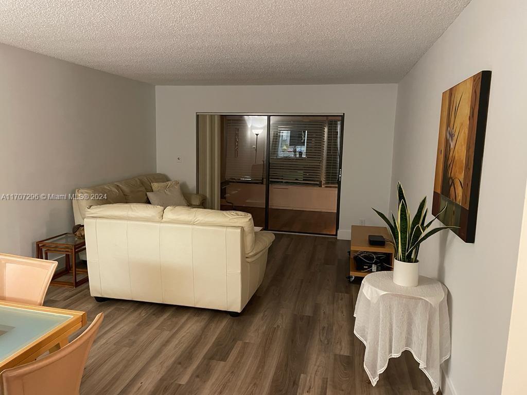 ISLE OF SANDALFOOT CONDO - Residential Lease
