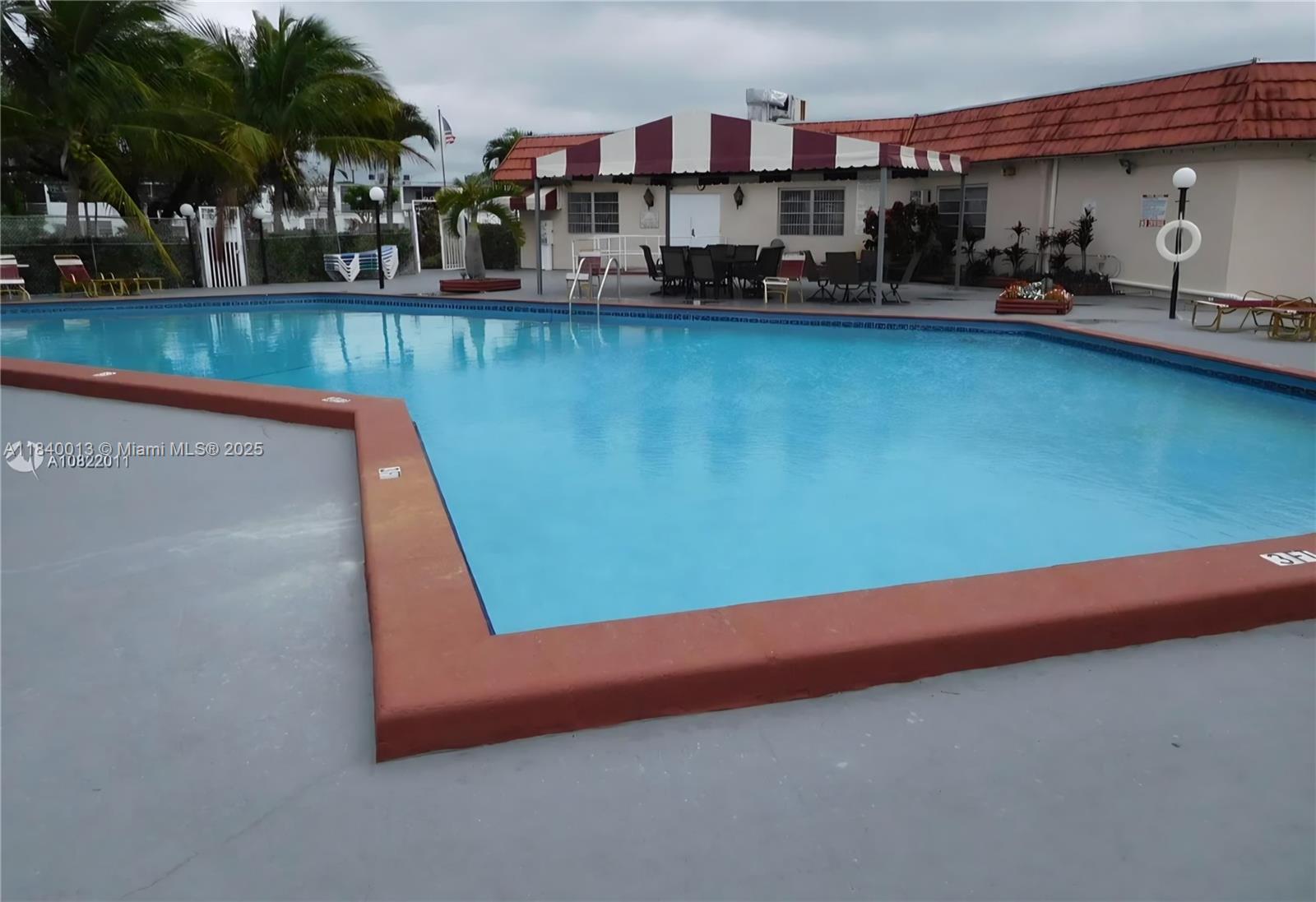 RO-MONT SOUTH CONDO MNPQ - Residential