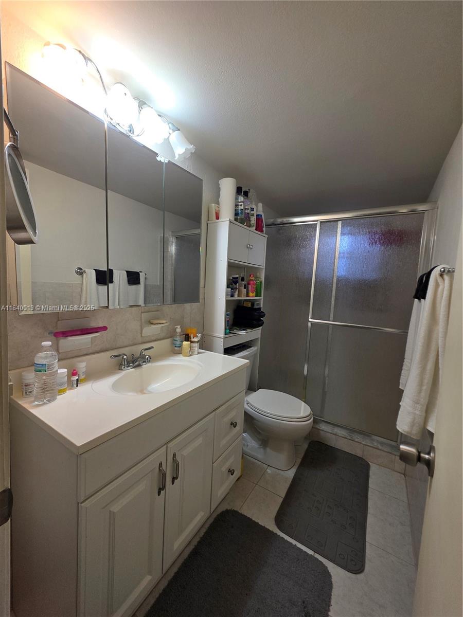 RO-MONT SOUTH CONDO MNPQ - Residential