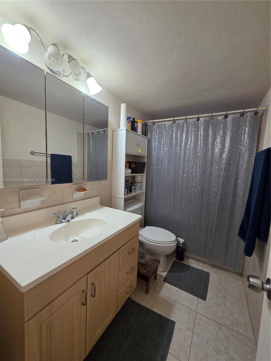 RO-MONT SOUTH CONDO MNPQ - Residential