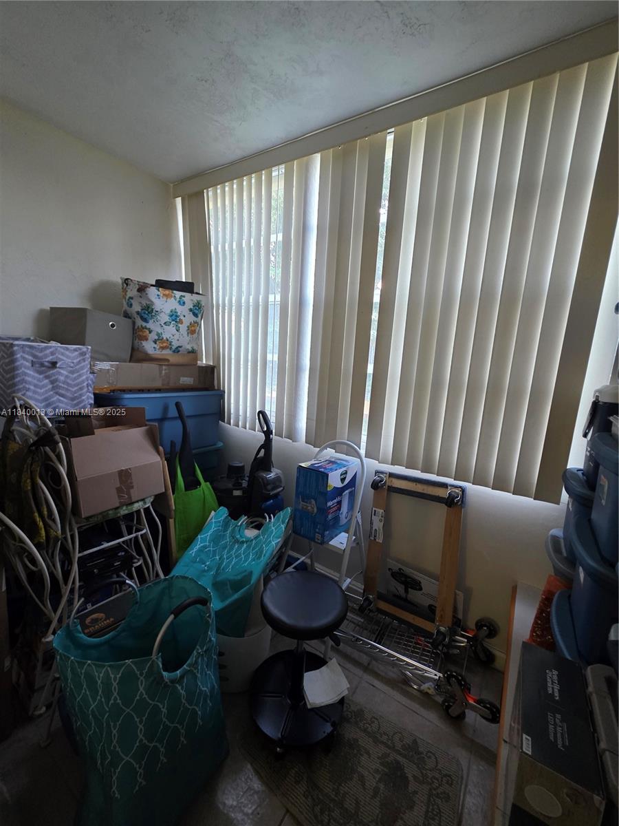 RO-MONT SOUTH CONDO MNPQ - Residential