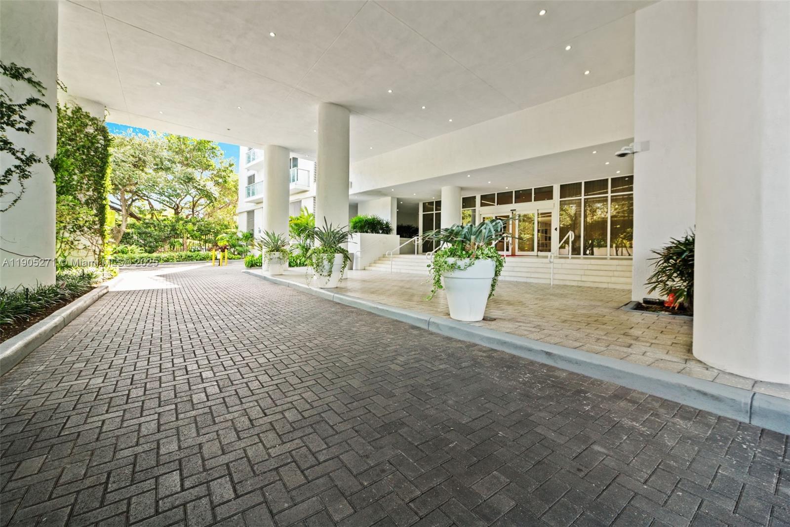 4250 BISCAYNE BOULEVARD C - Residential