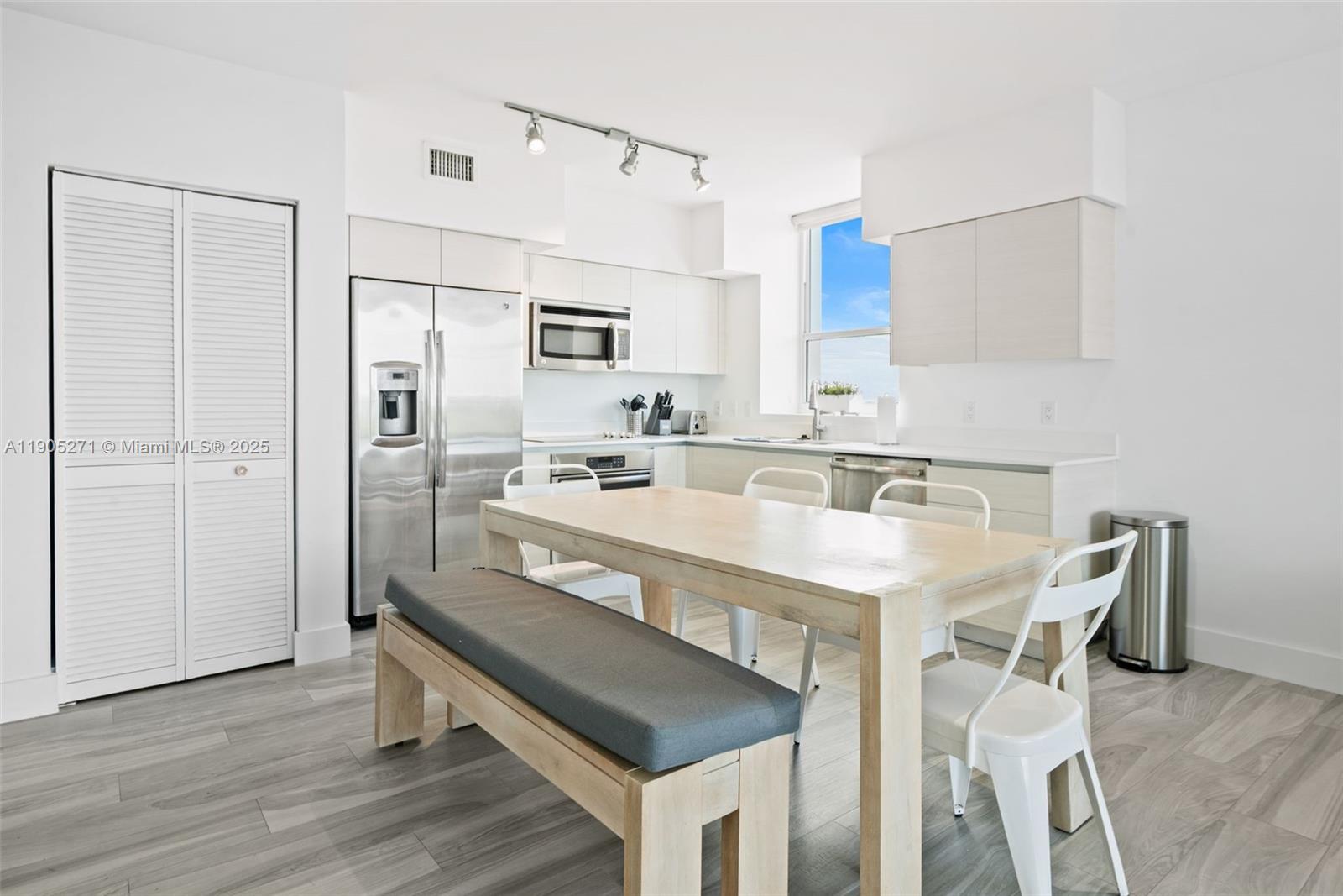 4250 BISCAYNE BOULEVARD C - Residential