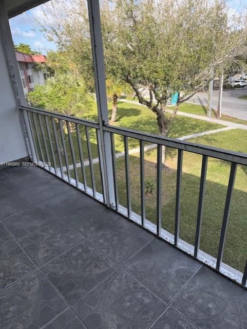 FOURTH HORIZONS CONDO - Residential