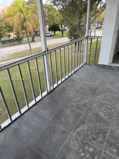 FOURTH HORIZONS CONDO - Residential