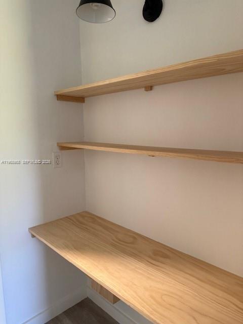 FOURTH HORIZONS CONDO - Residential