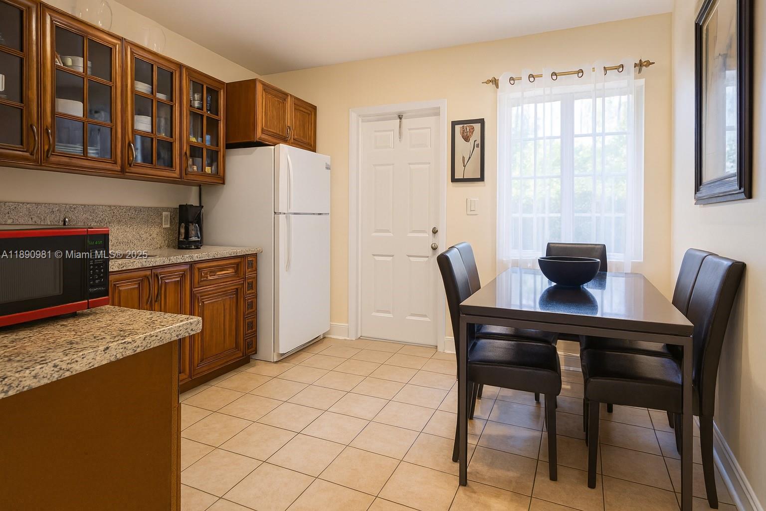 RO-LEN ACRES - Residential Lease