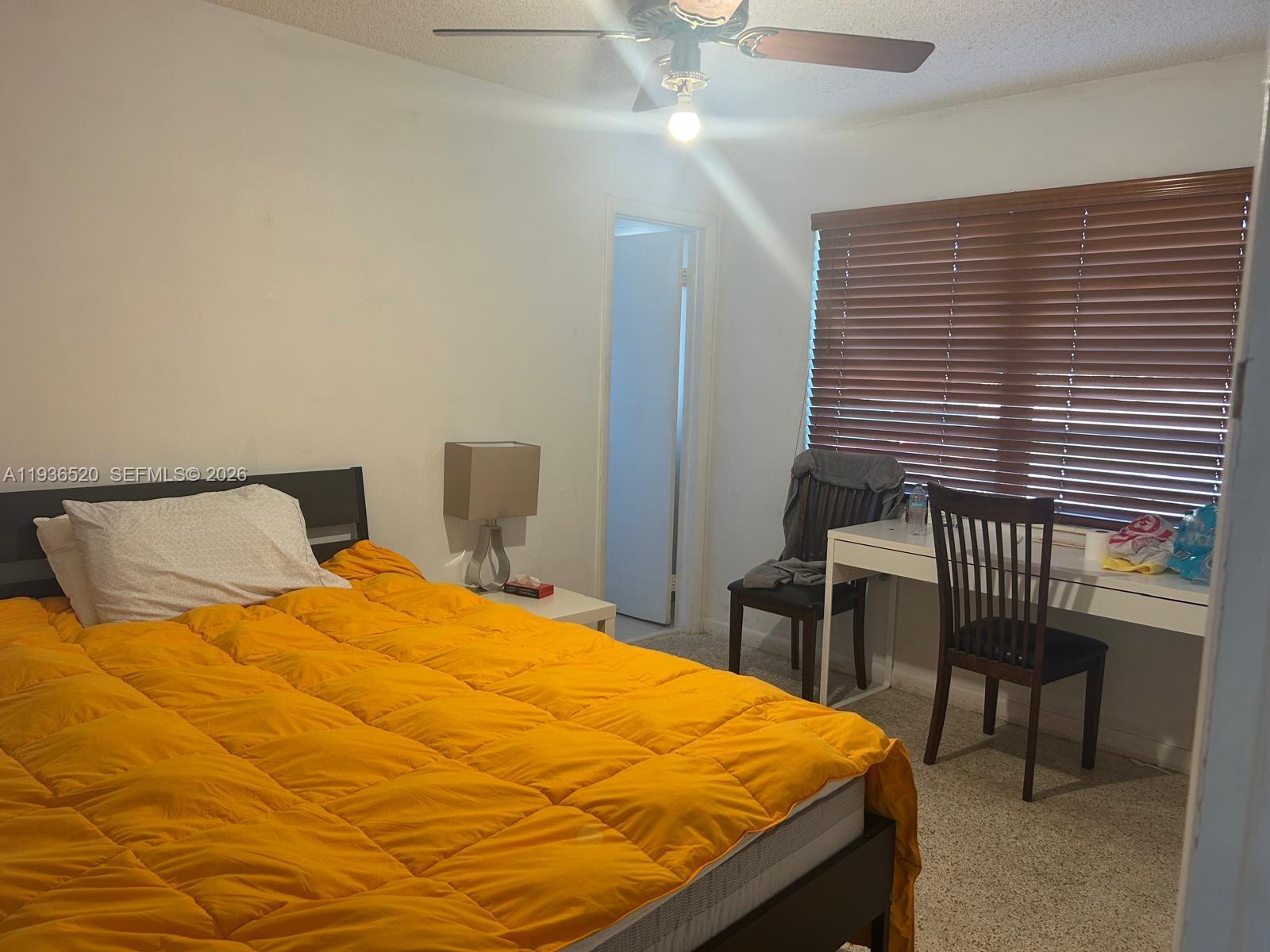 KENDALE LAKES SEC 4 - Residential