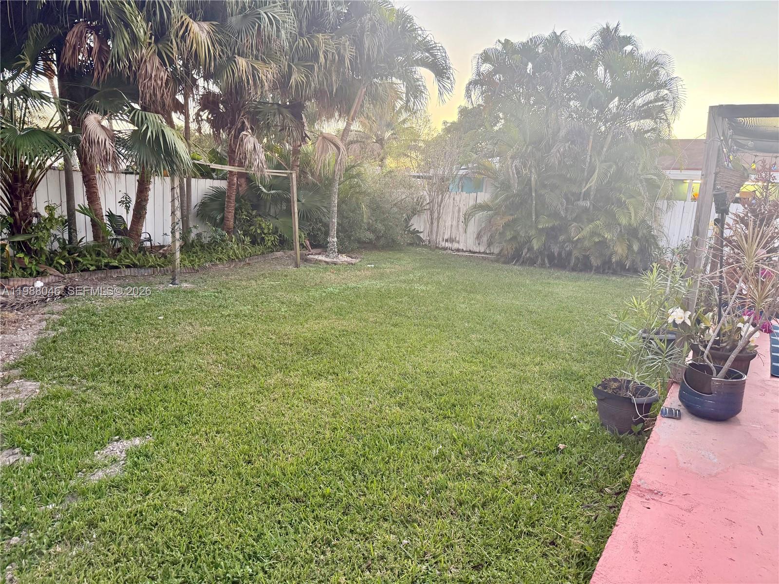 SUNNY ESTATES SUB - Residential