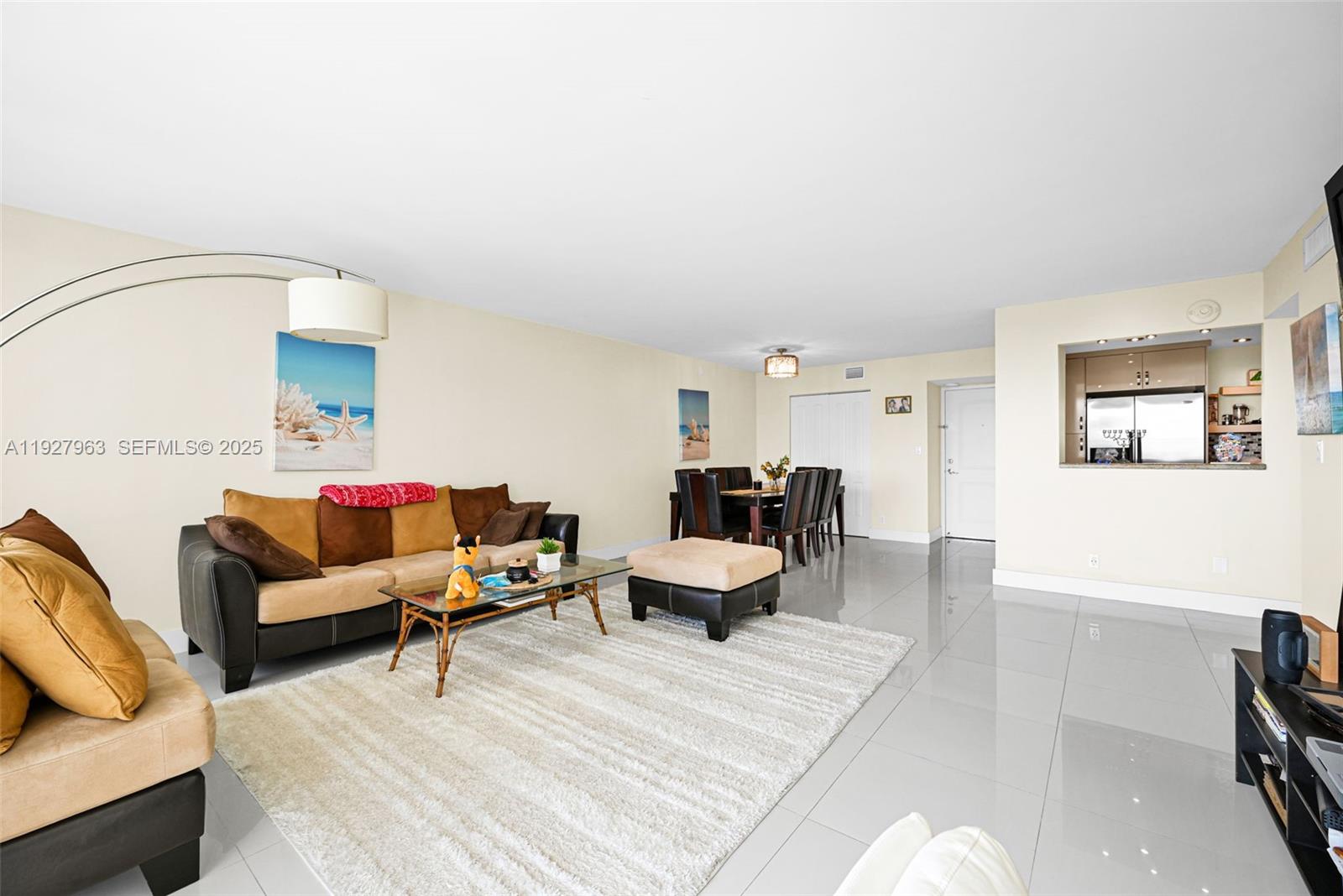 ARLEN HOUSE EAST CONDO - Residential