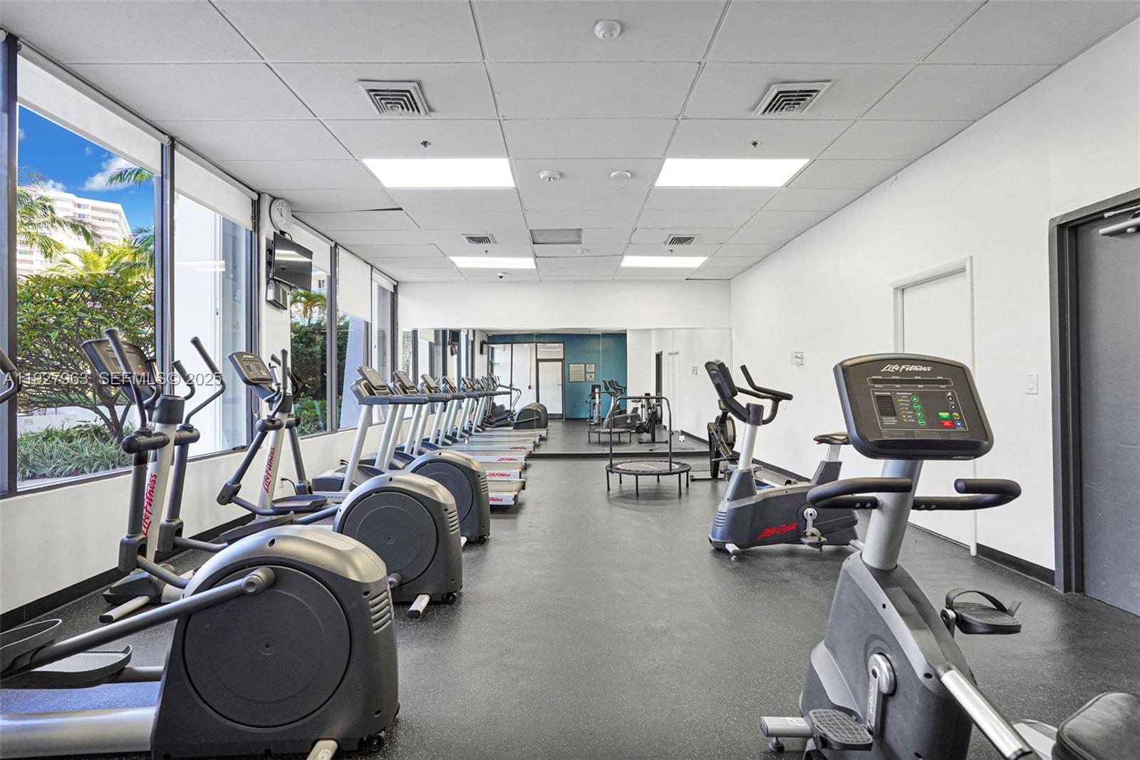 ARLEN HOUSE EAST CONDO - Residential