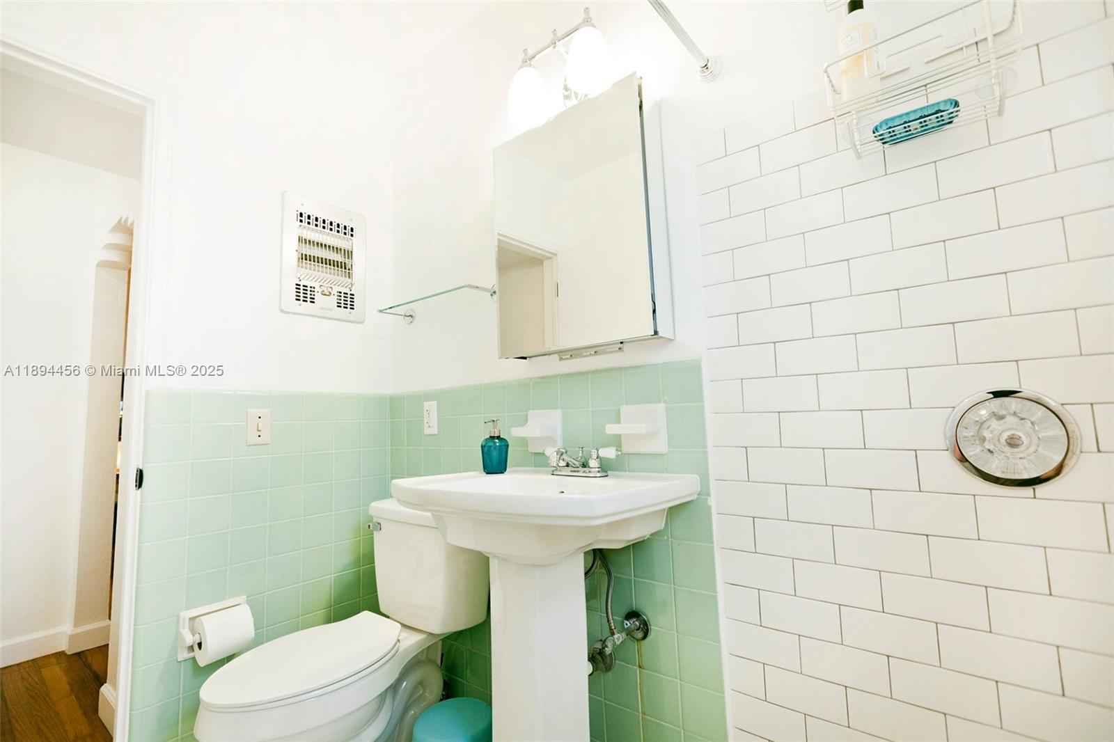 ANTHONY GARDENS CONDO - Residential