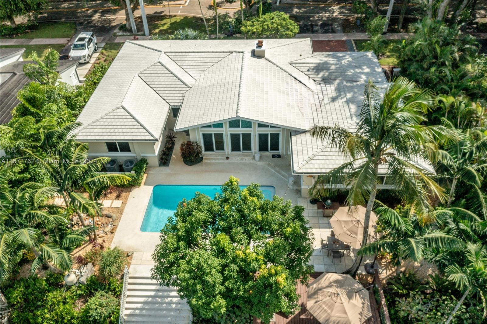 C GABLES RIVIERA SEC 12 - Residential