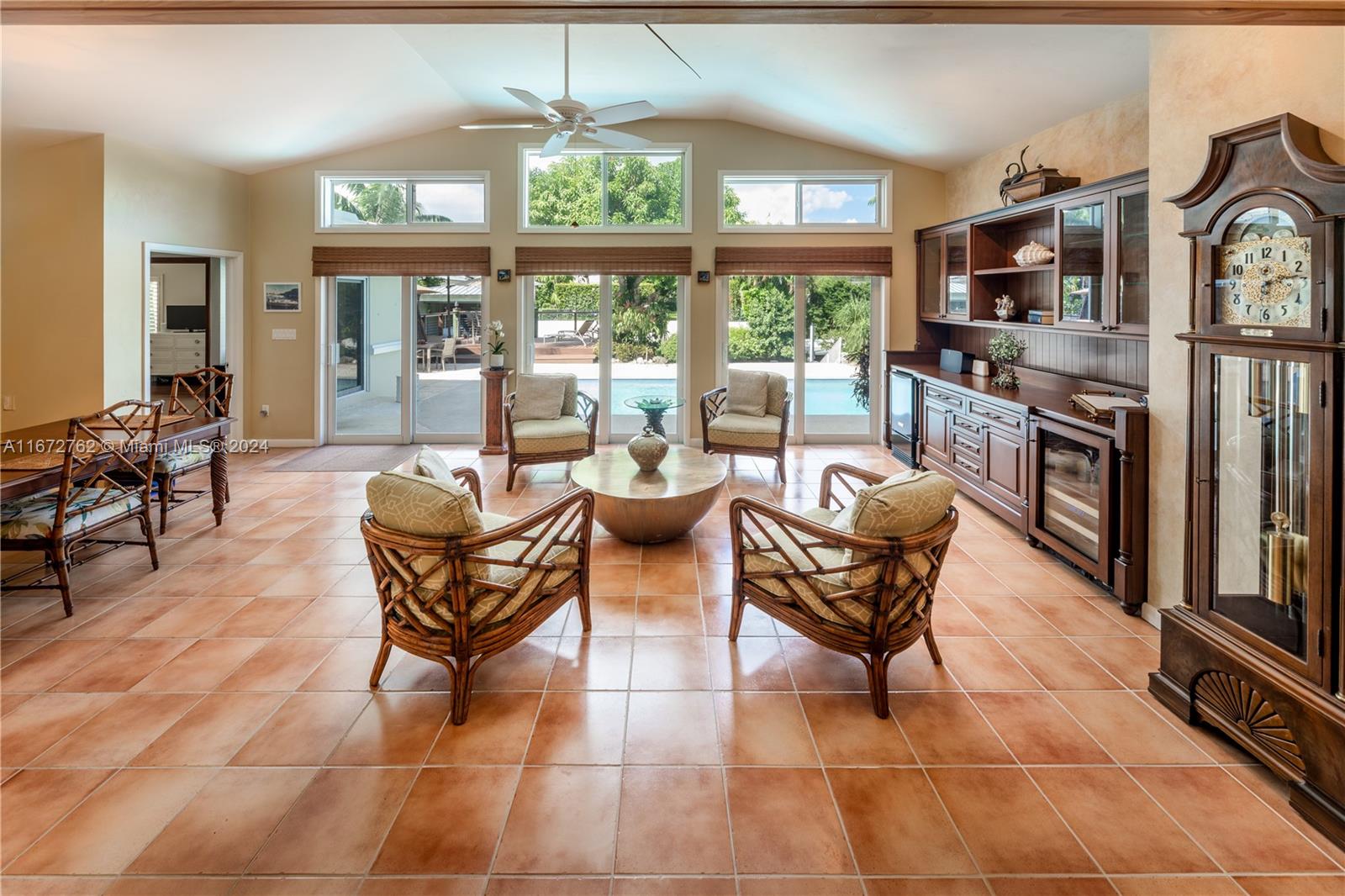 C GABLES RIVIERA SEC 12 - Residential
