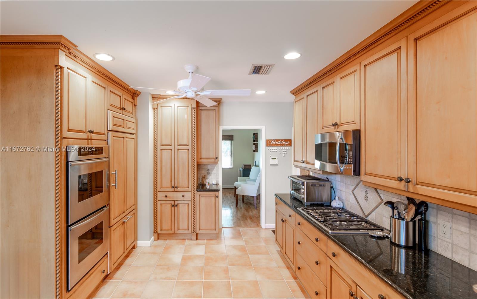 C GABLES RIVIERA SEC 12 - Residential