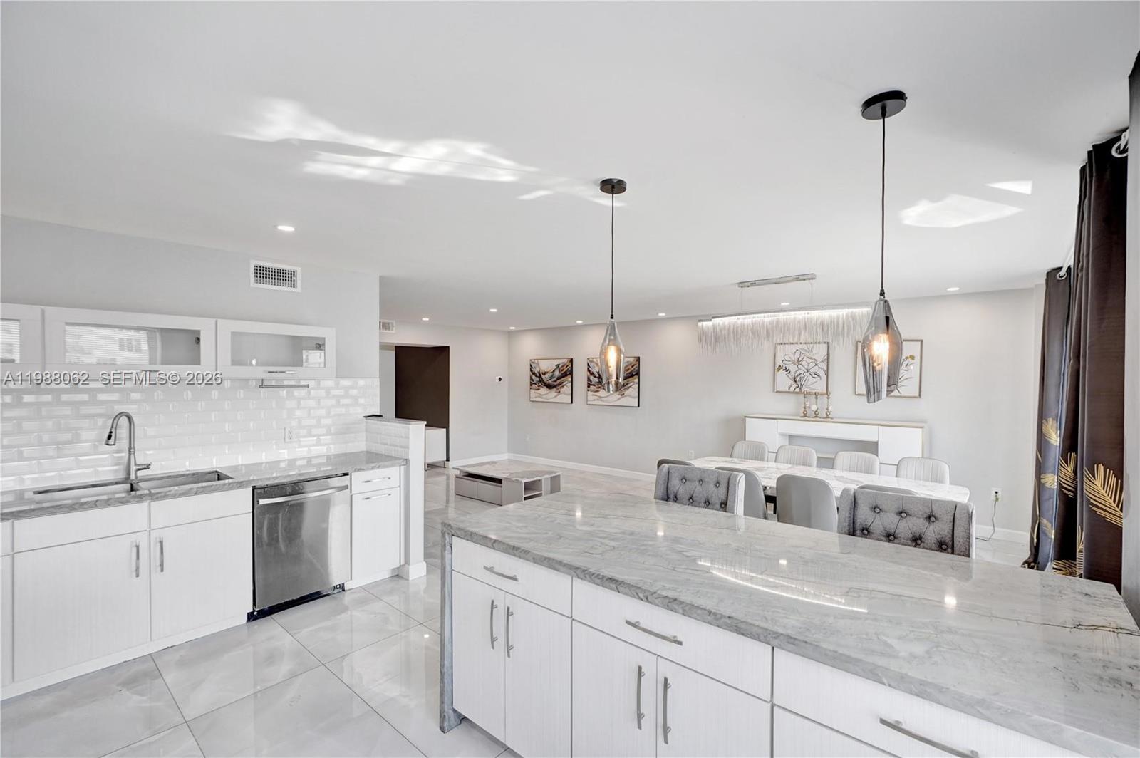 BERKSHIRE HOUSE CONDO - Residential Lease