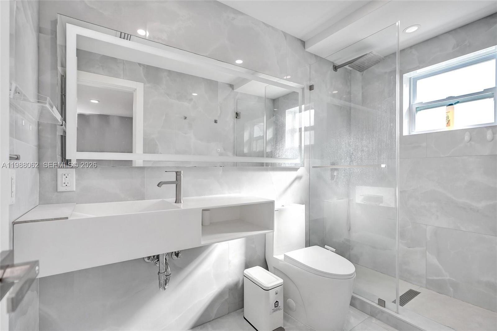 BERKSHIRE HOUSE CONDO - Residential Lease