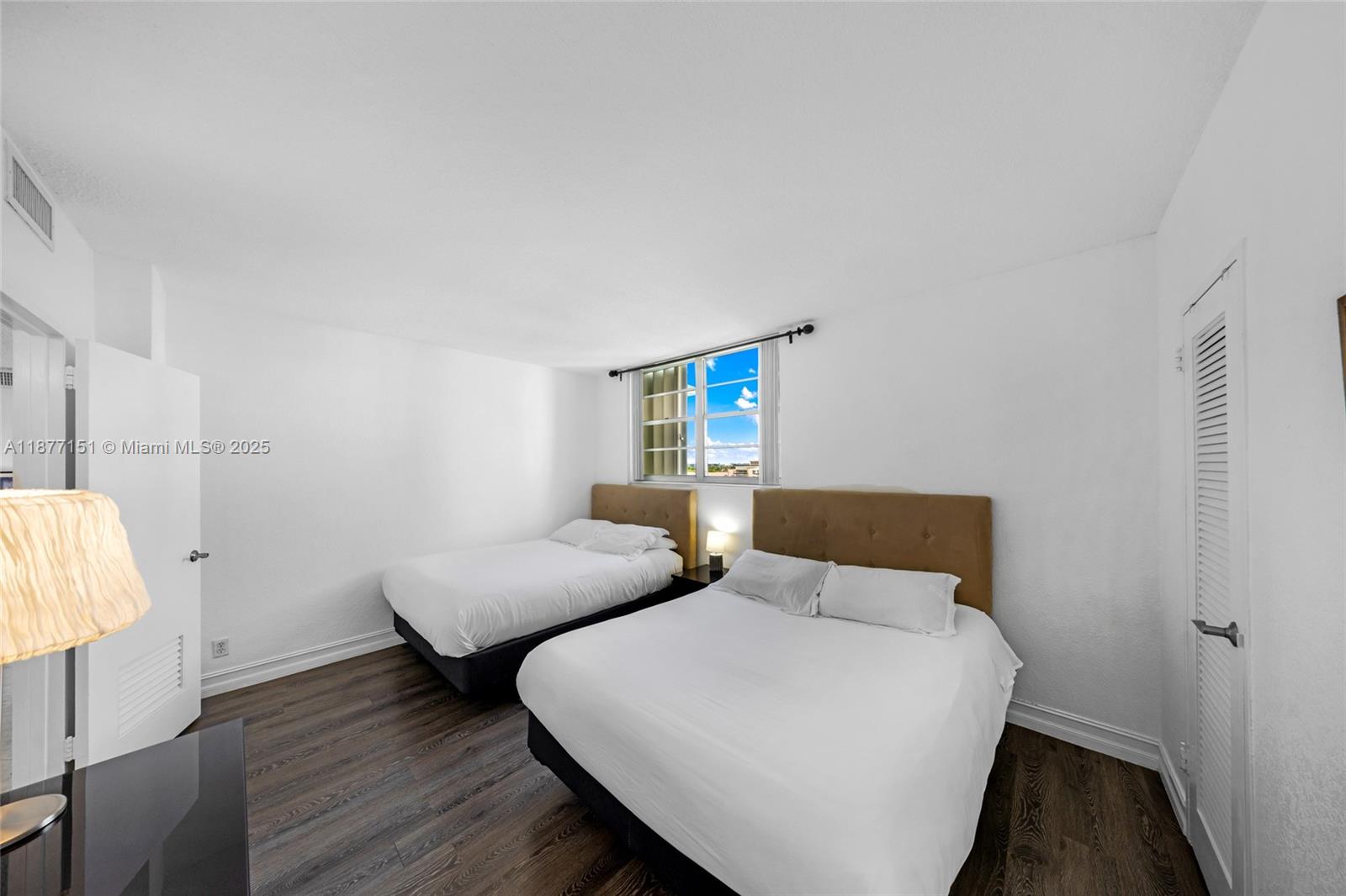 TIDES ON HOLLYWOOD BEACH - Residential