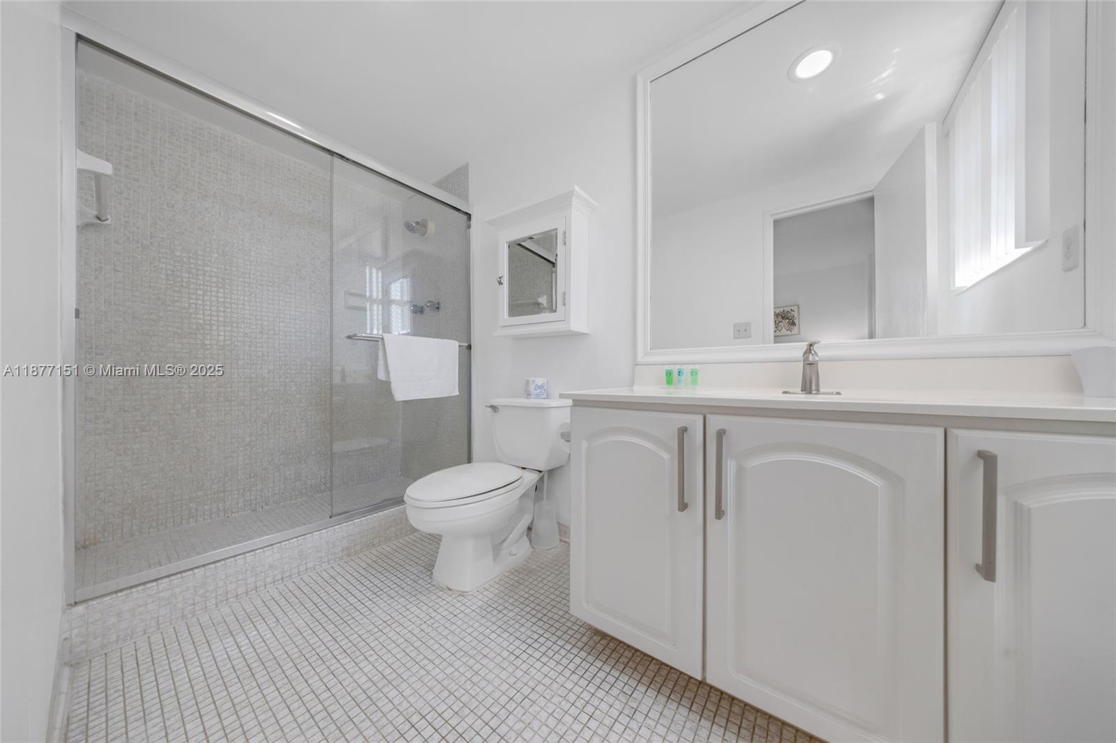 TIDES ON HOLLYWOOD BEACH - Residential