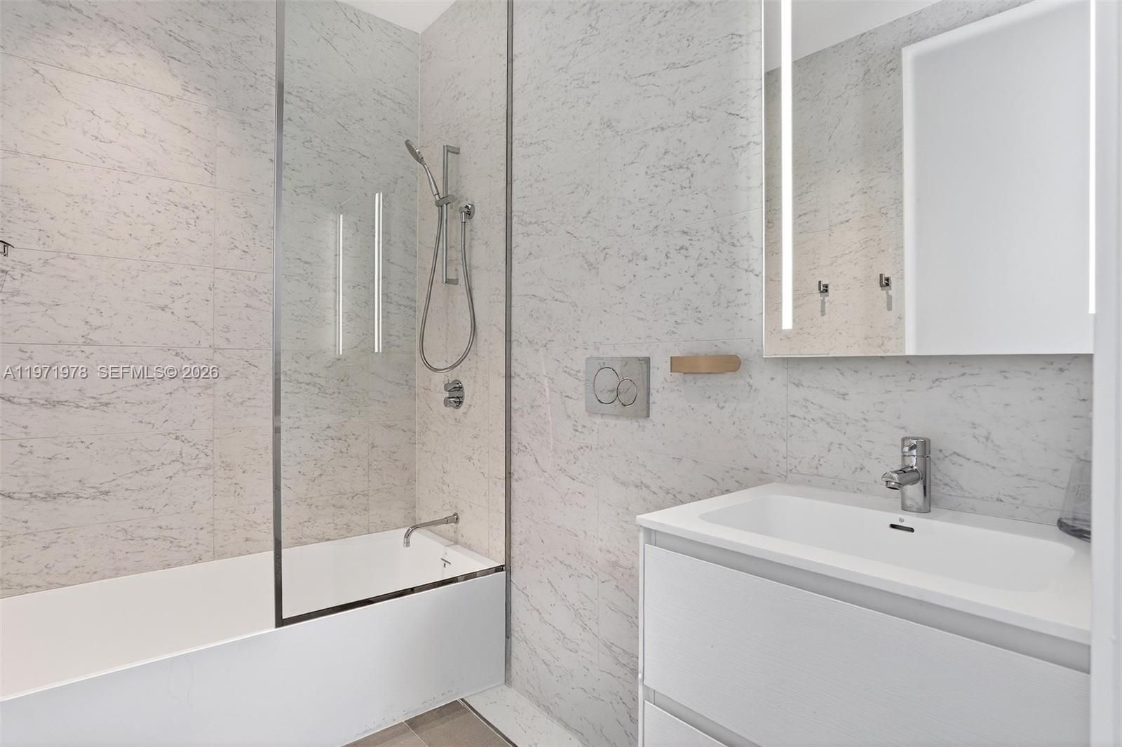 2000 OCEAN CONDO - Residential