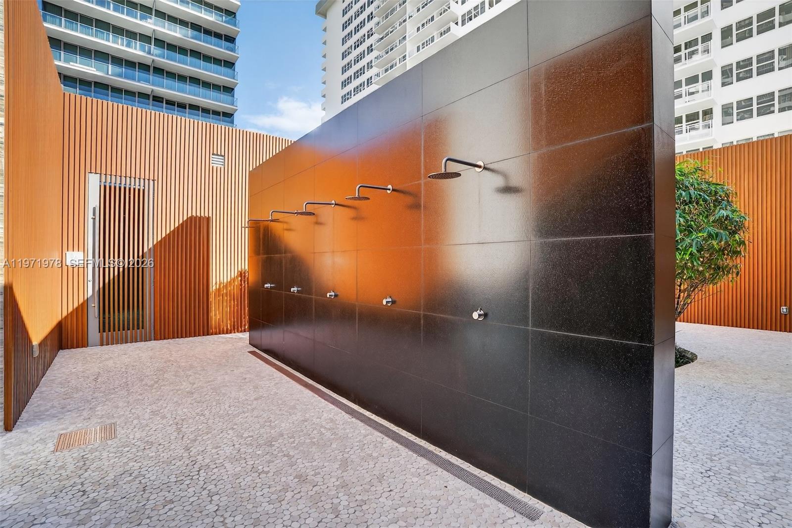 2000 OCEAN CONDO - Residential