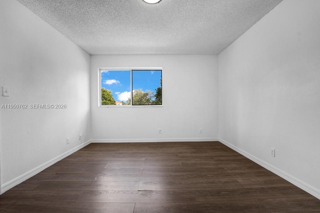 CORAL KEY CONDO - Residential