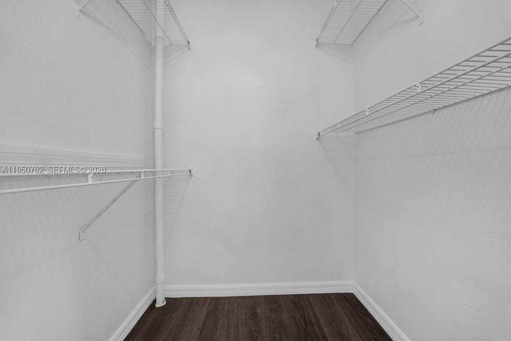 CORAL KEY CONDO - Residential