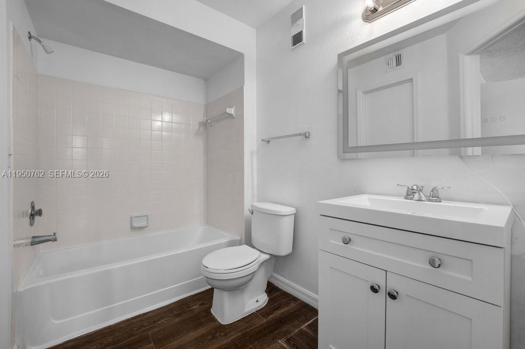 CORAL KEY CONDO - Residential