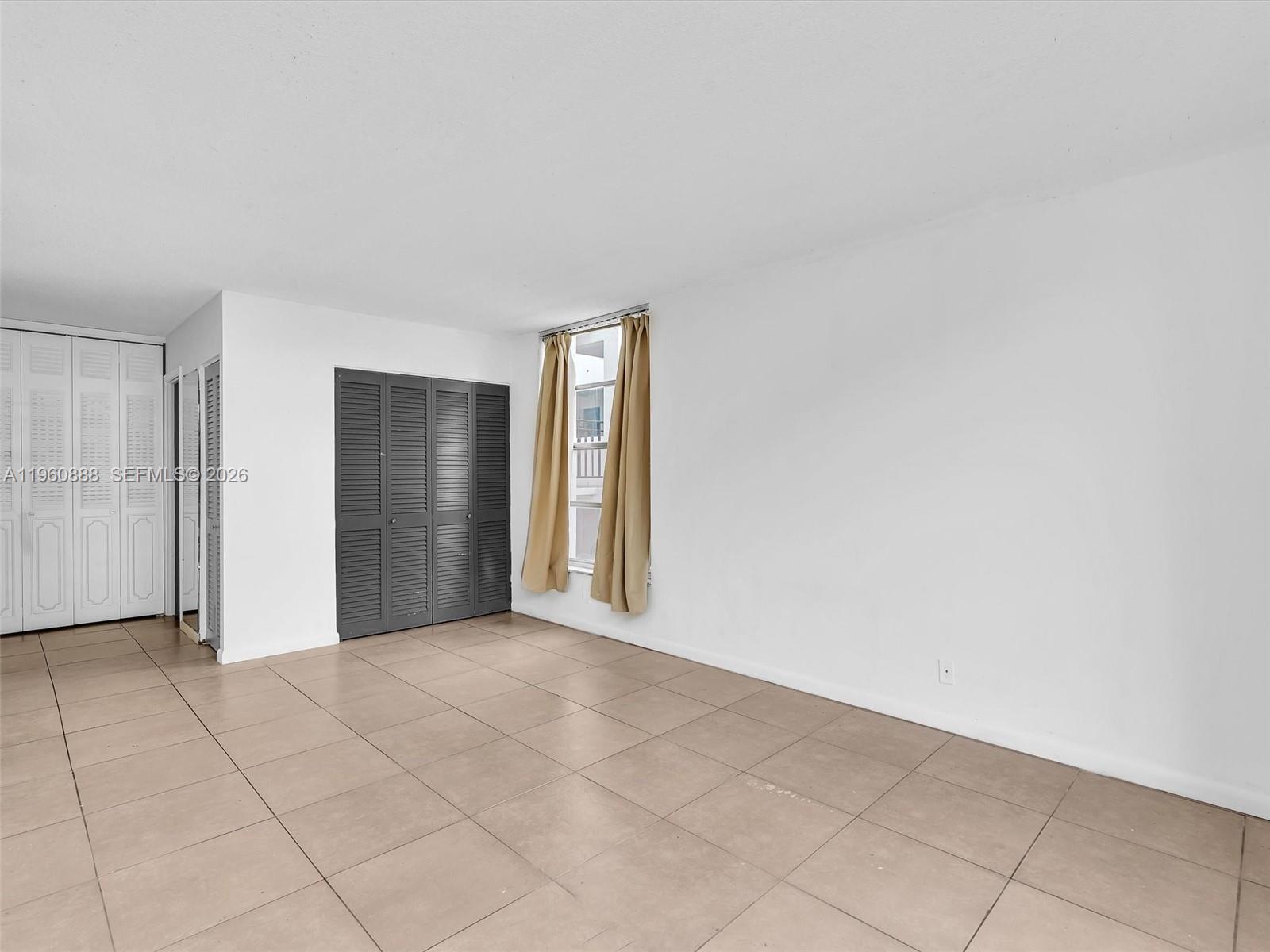 PLANTATION ROYAL SECTION - Residential