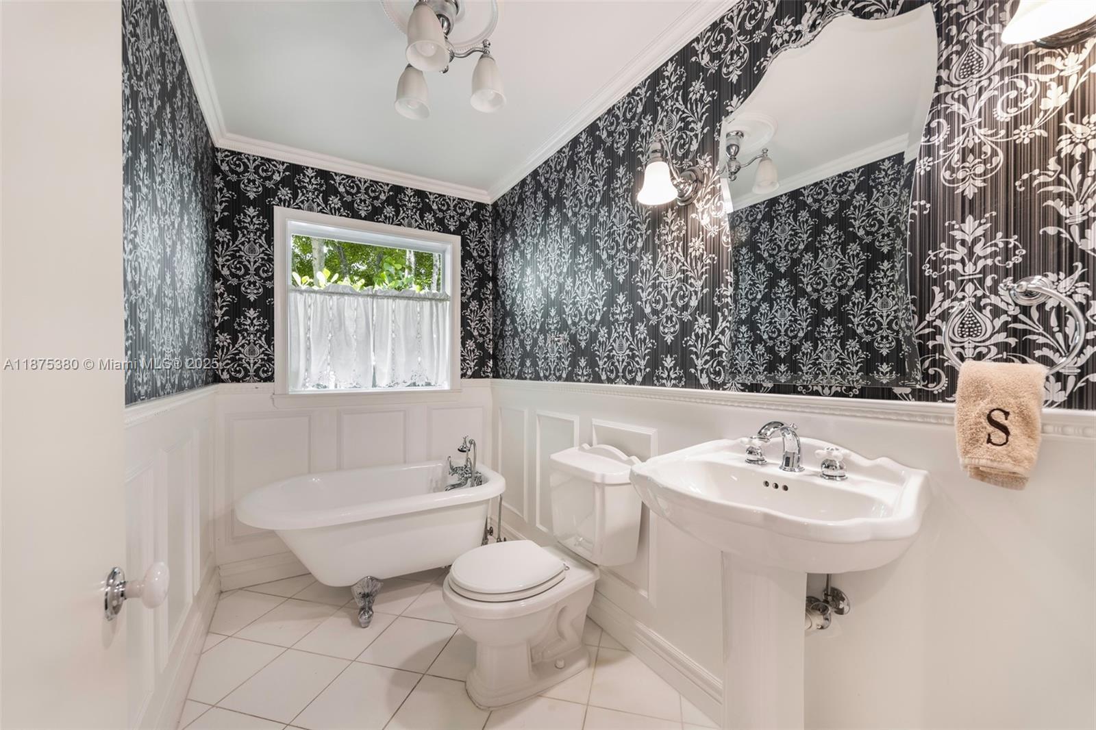 MARTHA BRIGHT FARMS - Residential