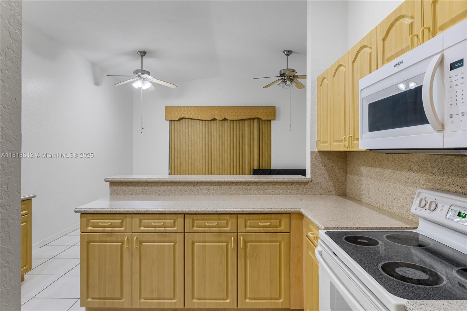 POD 3 AT MONARCH LAKES - Residential