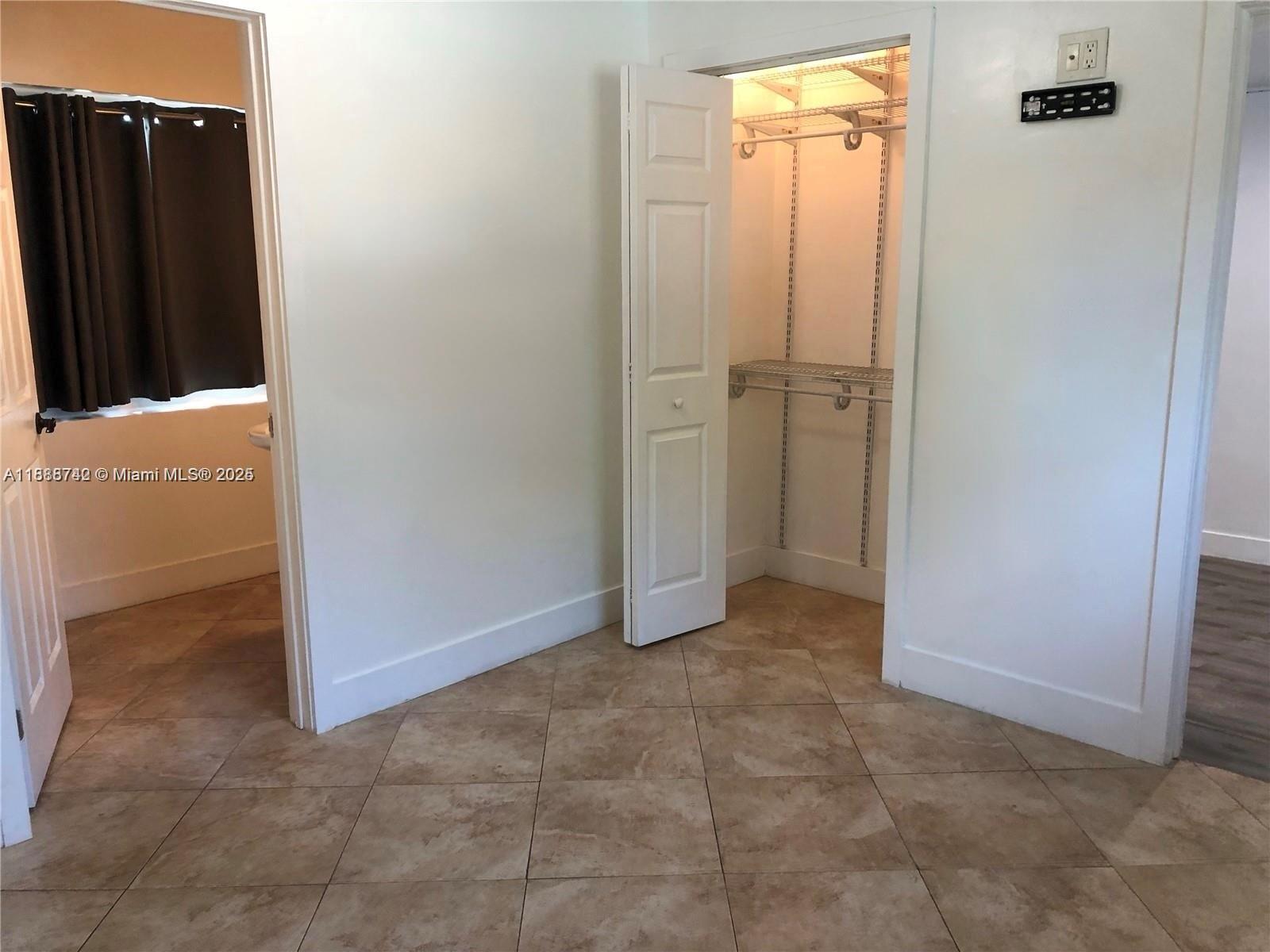 PEMBROKE PINES NO 1 - Residential Lease