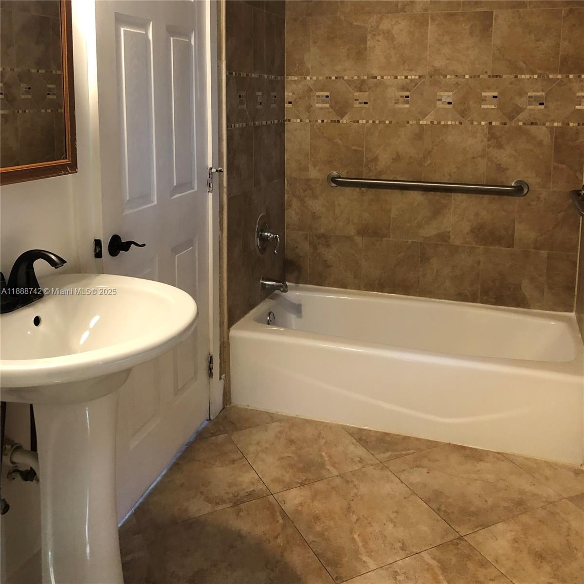 PEMBROKE PINES NO 1 - Residential Lease